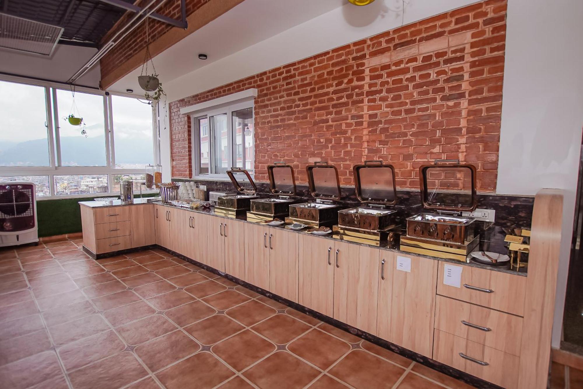 Hotel Vistara Катманду Экстерьер фото