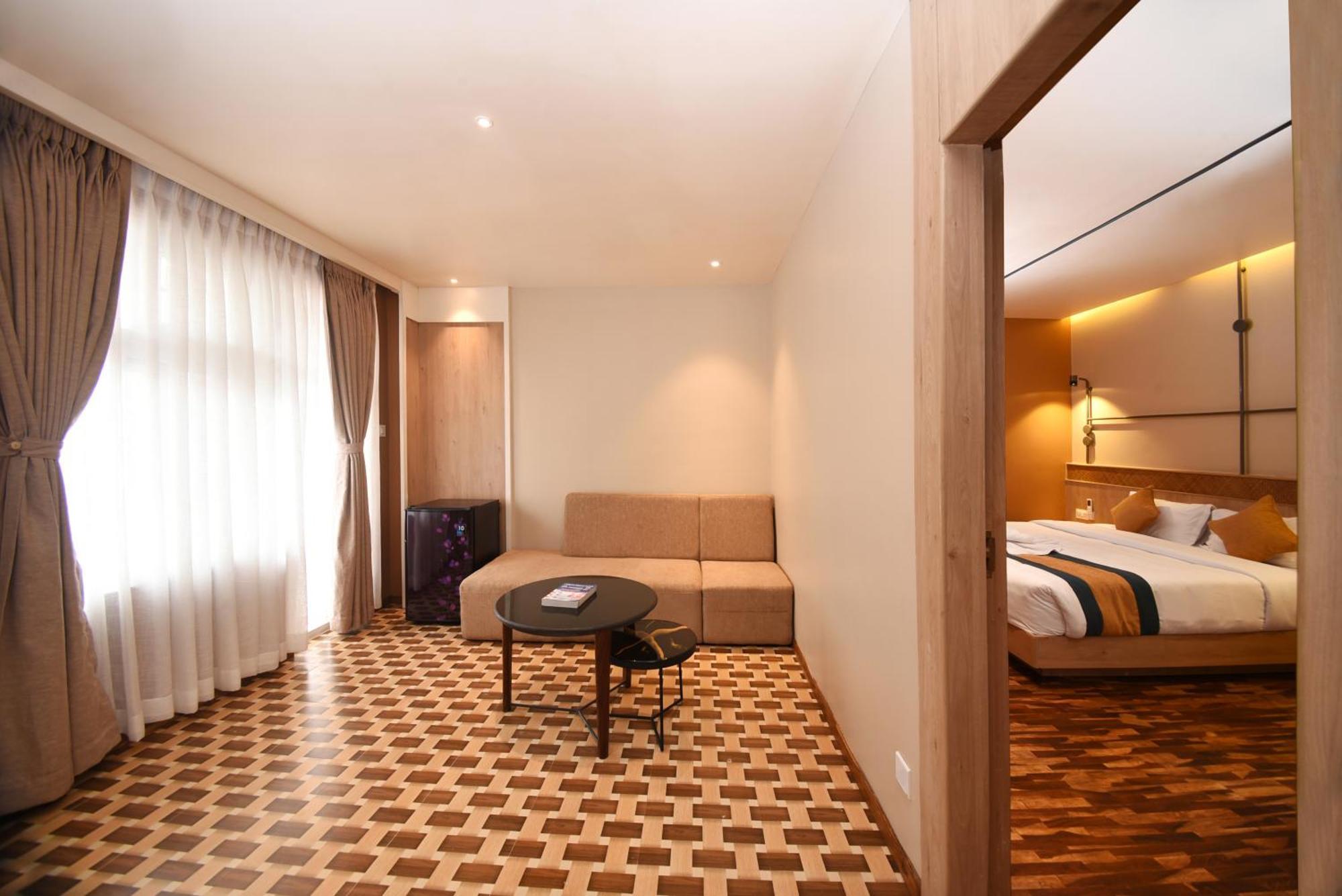 Hotel Vistara Катманду Экстерьер фото