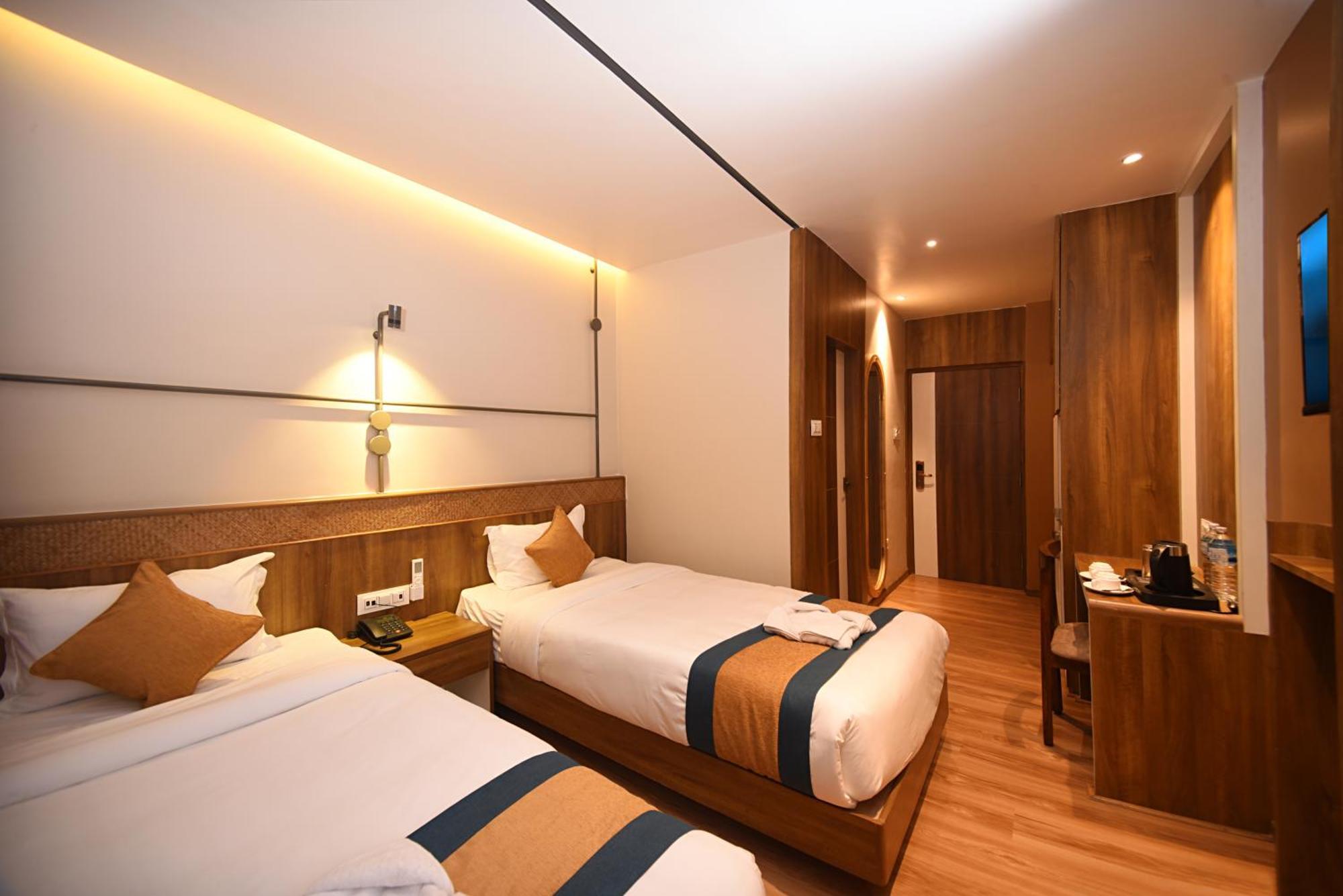 Hotel Vistara Катманду Экстерьер фото