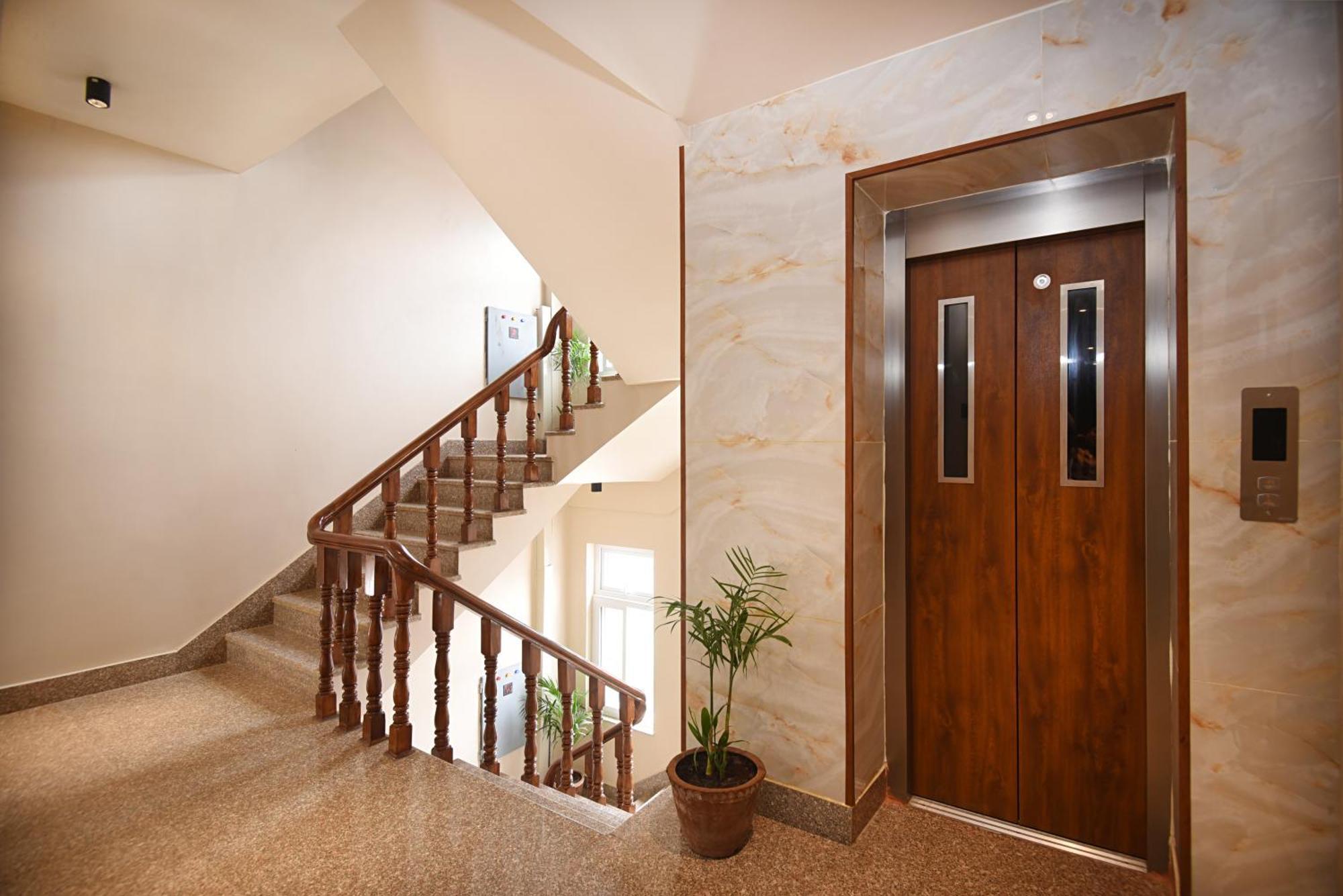 Hotel Vistara Катманду Экстерьер фото